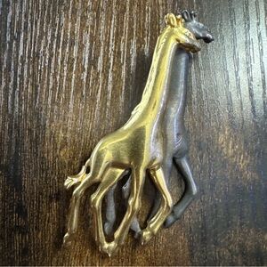 Giraffe Gold & Silver Tone Brooch Pin Safari Two Giraffe Animal